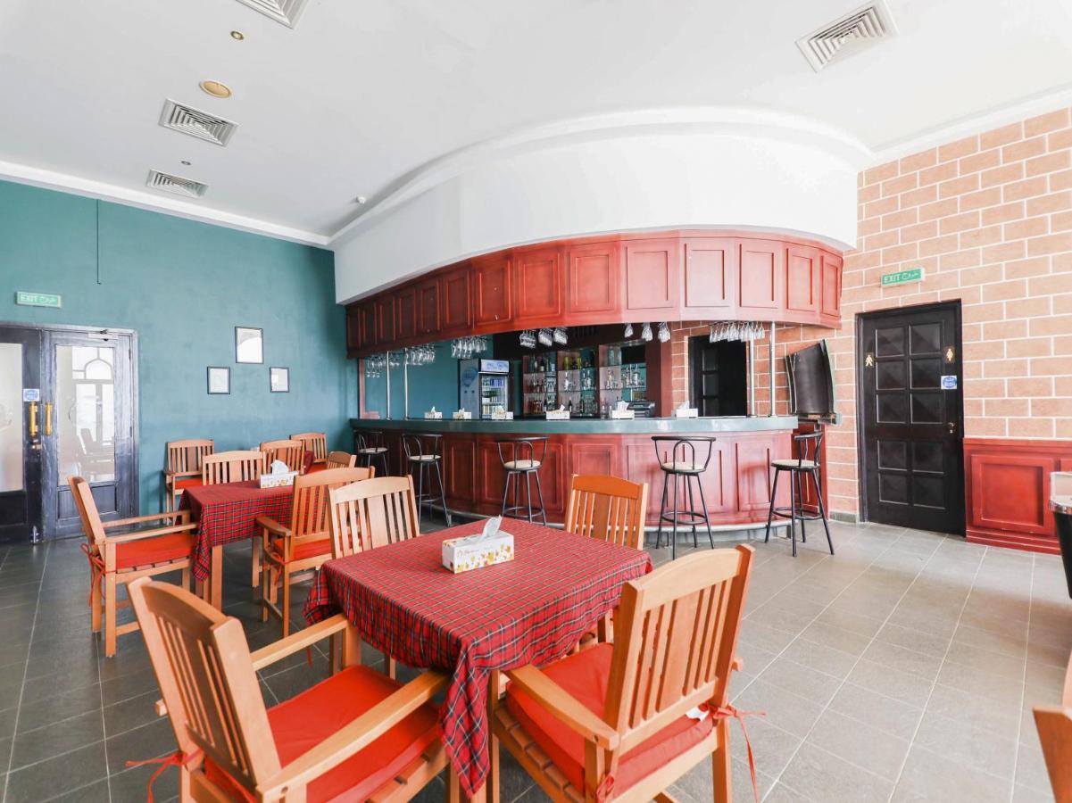Capital O133 Al Sawadi Beach Resort & Spa 巴尔卡 外观 照片