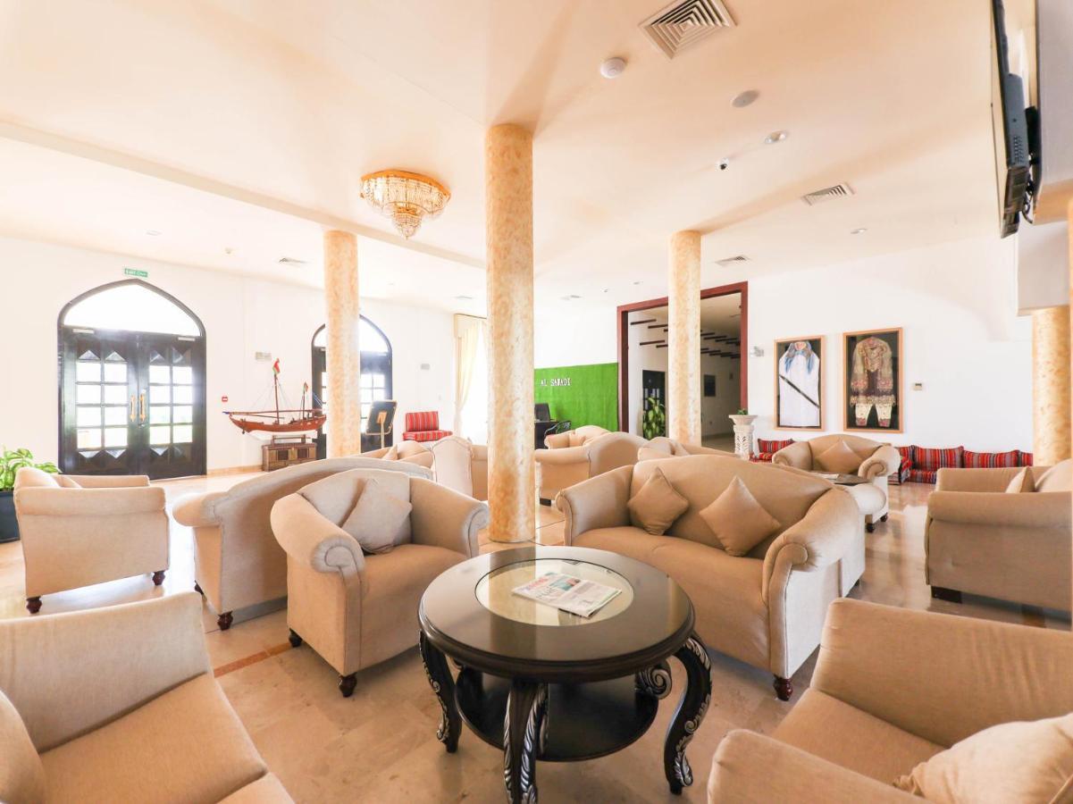 Capital O133 Al Sawadi Beach Resort & Spa 巴尔卡 外观 照片
